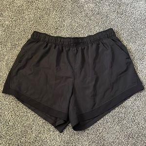 Athletic shorts